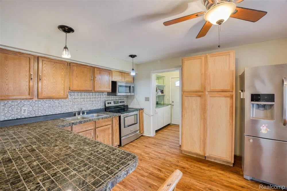 11388 Sunset Boulevard Putnam Township, MI 48169