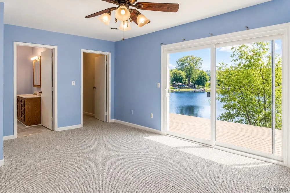11388 Sunset Boulevard Putnam Township, MI 48169
