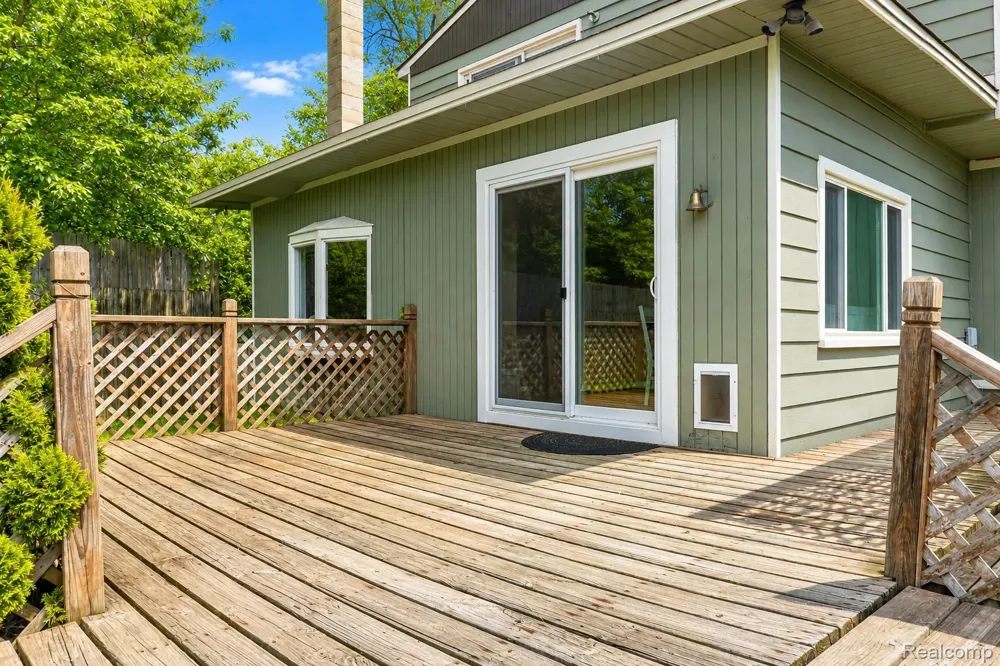11388 Sunset Boulevard Putnam Township, MI 48169