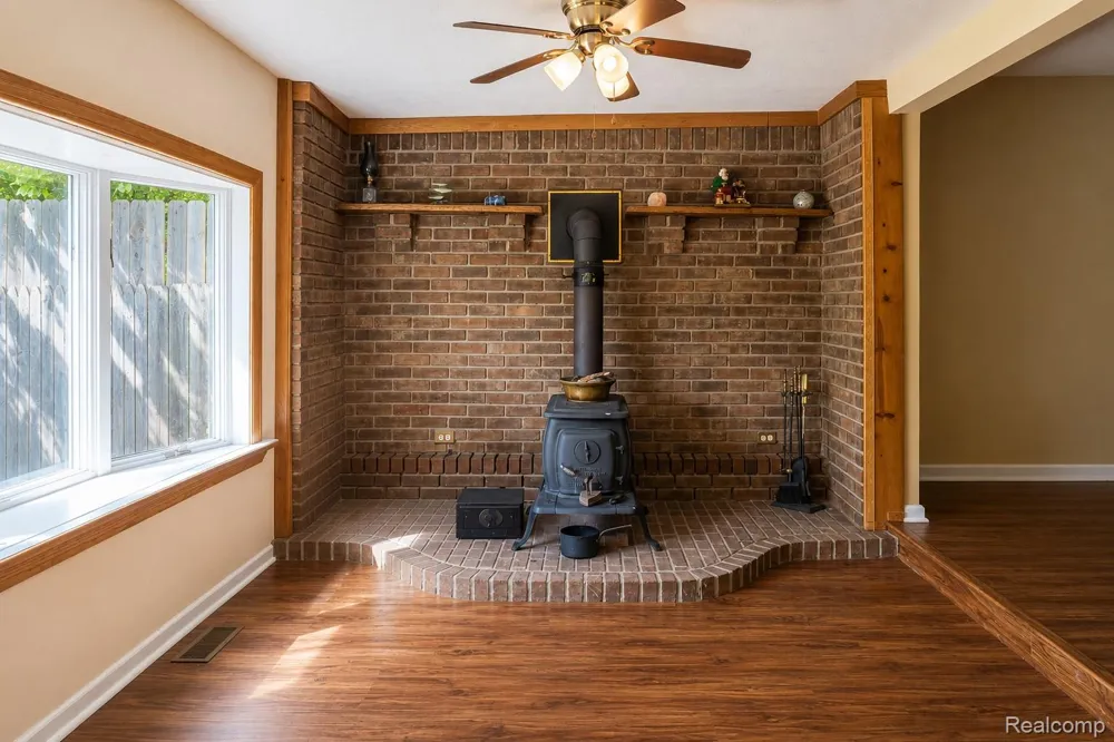 11388 Sunset Boulevard Putnam Township, MI 48169