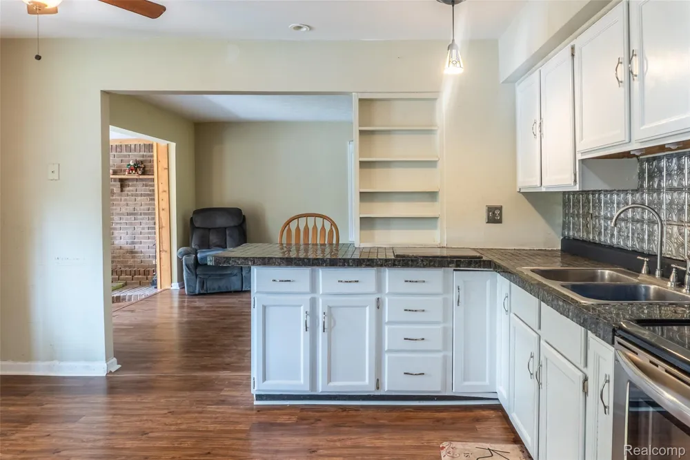 11388 Sunset Boulevard Putnam Township, MI 48169