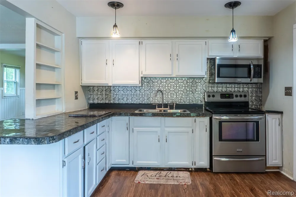 11388 Sunset Boulevard Putnam Township, MI 48169