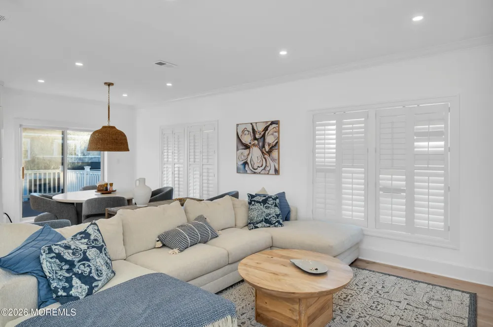 29 4th Avenue Lavallette, NJ 08735