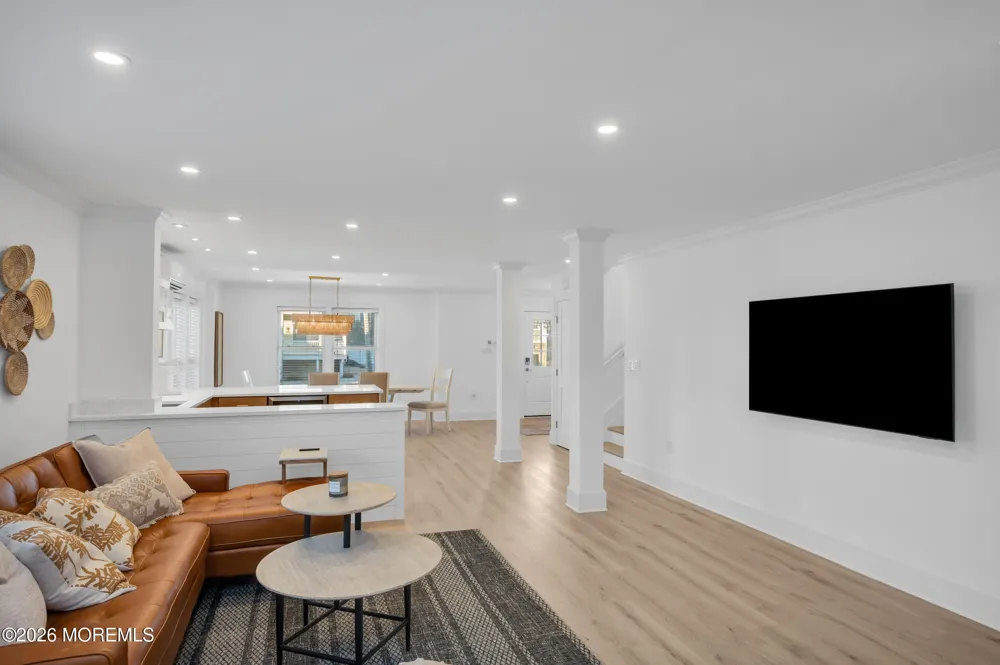 29 4th Avenue Lavallette, NJ 08735