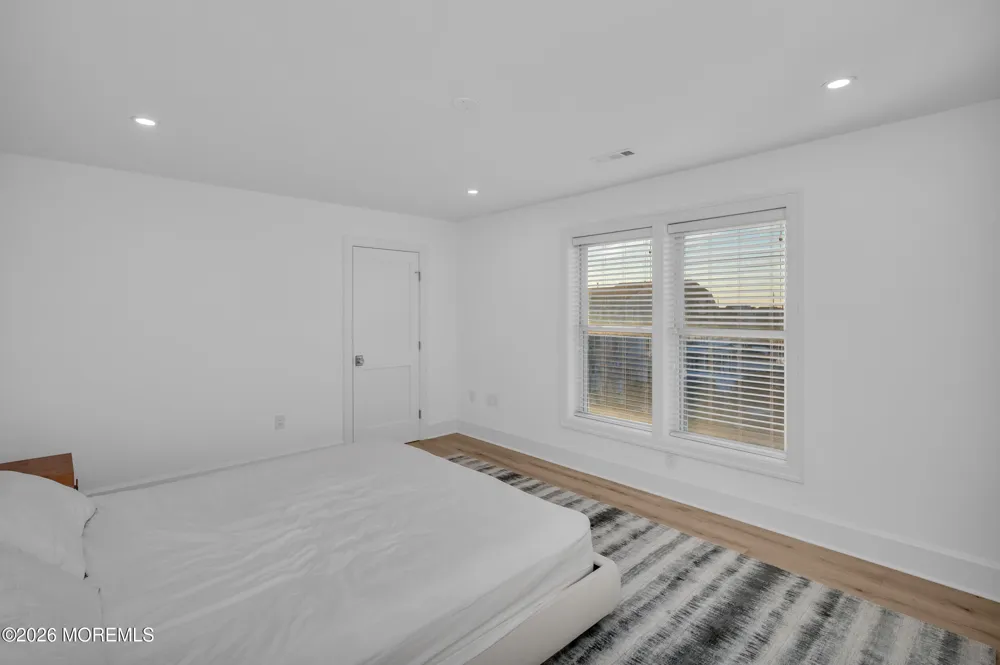 29 4th Avenue Lavallette, NJ 08735
