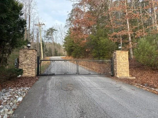 TBD Sutters Ridge Road McGrady, NC 28649