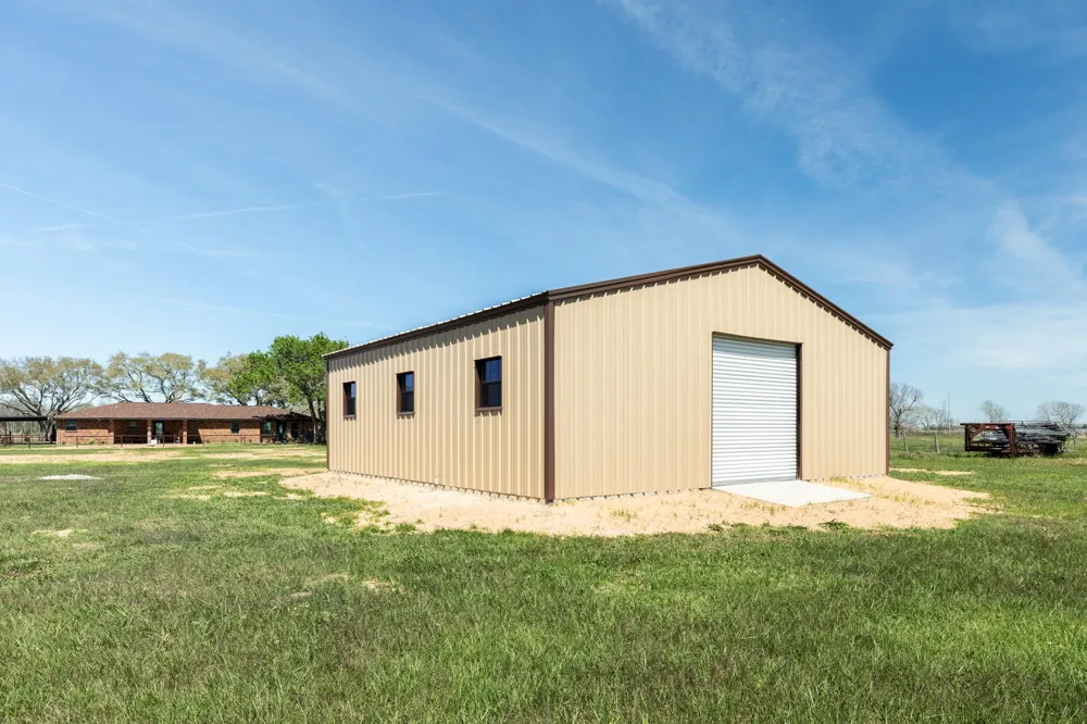 27427 Highway 36 Damon, TX 77430