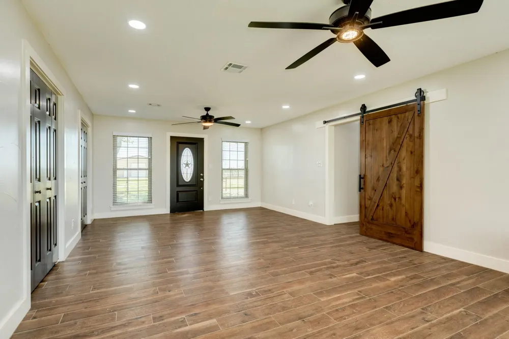 27427 Highway 36 Damon, TX 77430