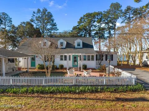 1339 Bayview Road