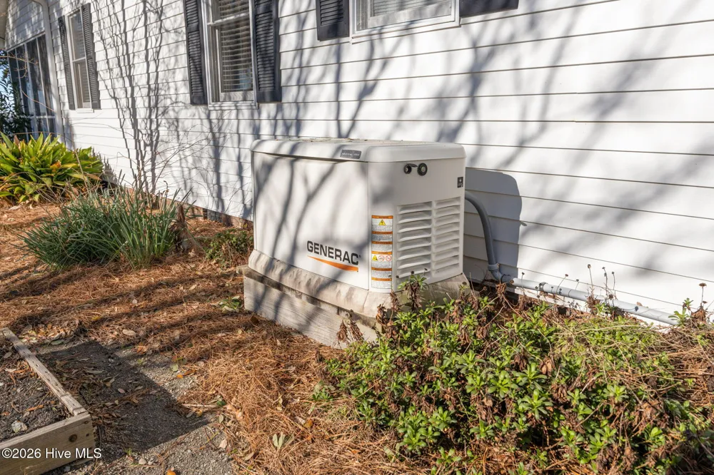 1339 Bayview Road Bath, NC 27808