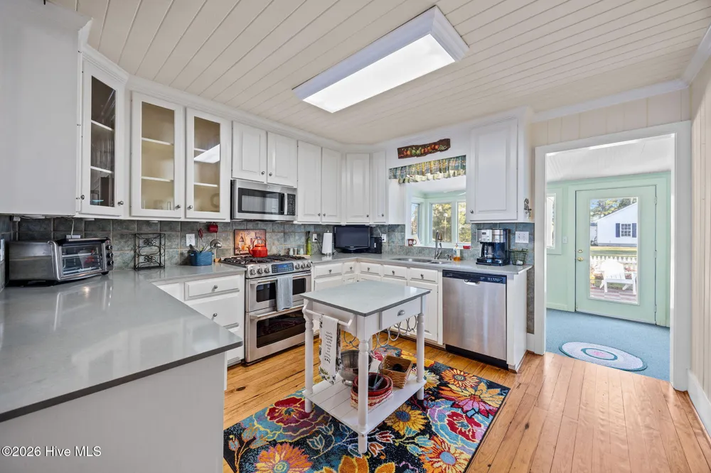 1339 Bayview Road Bath, NC 27808