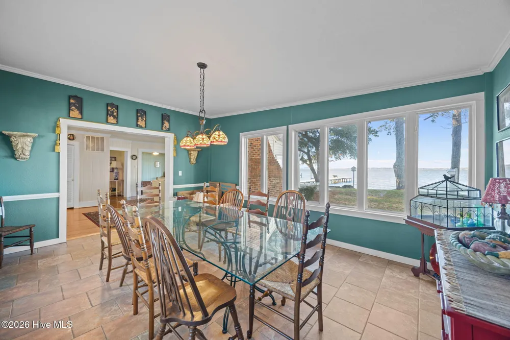 1339 Bayview Road Bath, NC 27808