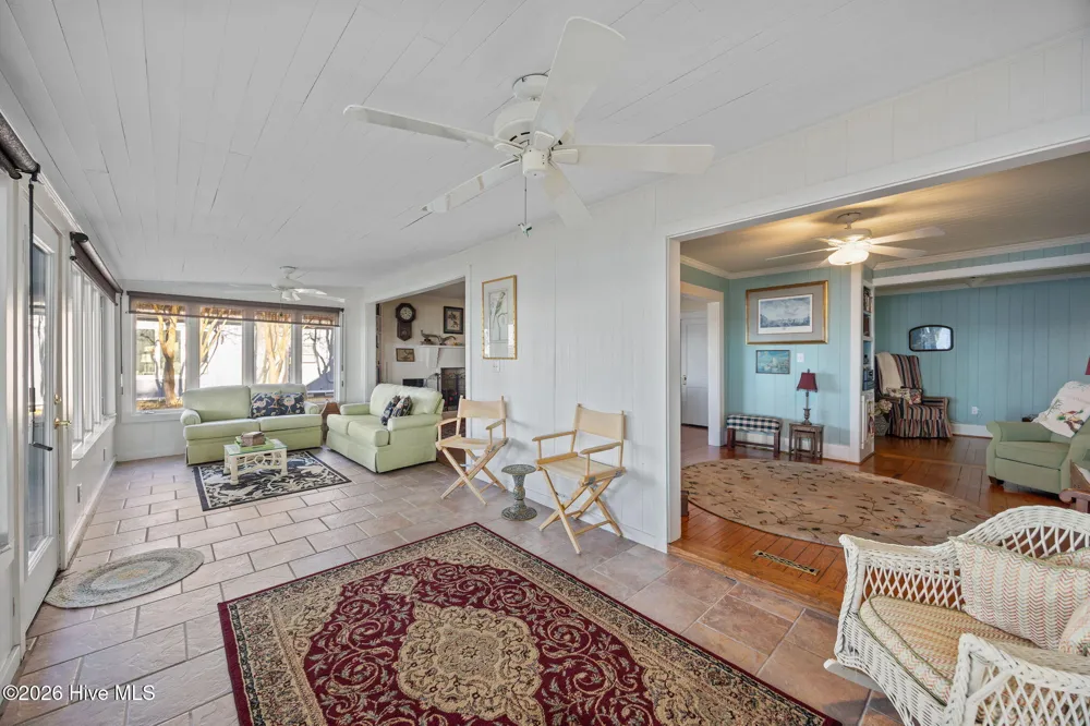 1339 Bayview Road Bath, NC 27808