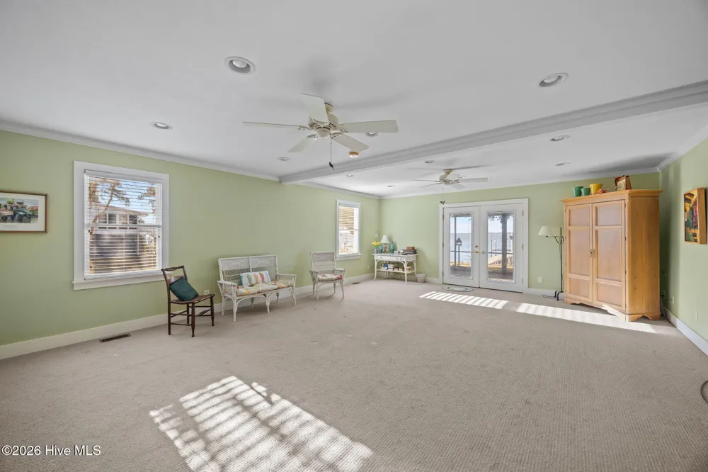 1339 Bayview Road Bath, NC 27808