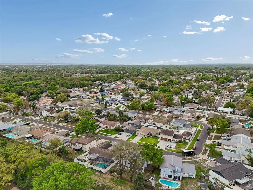 6815 MITCHELL CIRCLE Tampa, FL 33634