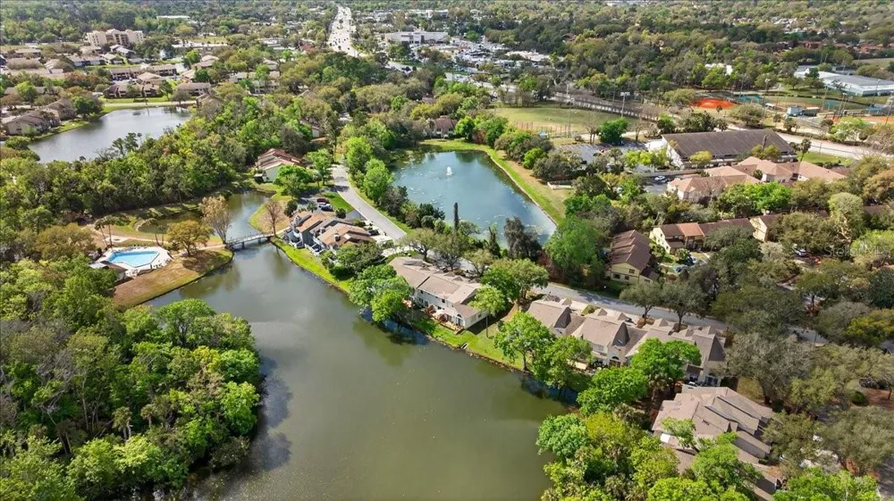 525 LAKE BRIDGE DRIVE Ormond Beach, FL 32174