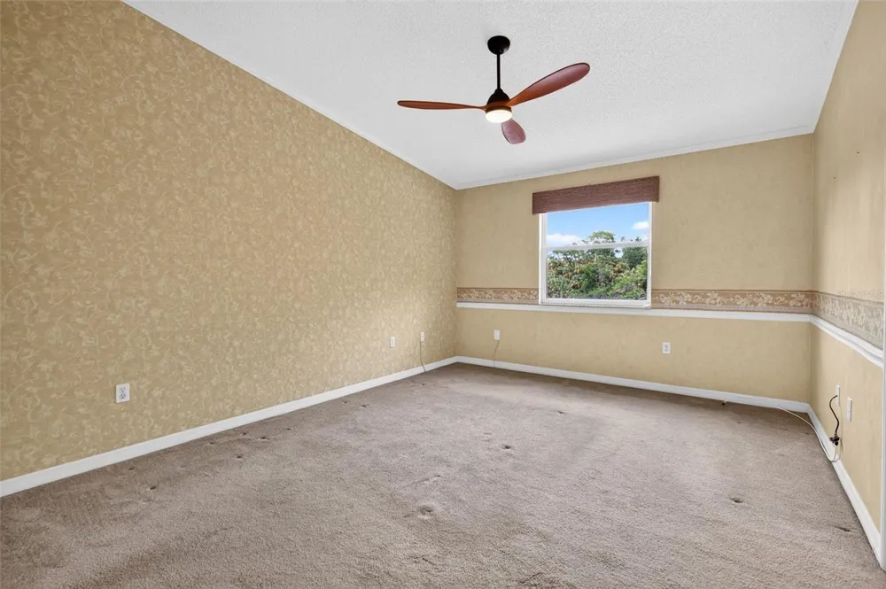 525 LAKE BRIDGE DRIVE Ormond Beach, FL 32174