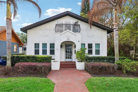 442 BRIERCLIFF DRIVE