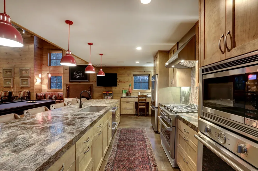 1585 Round Top Rd Round Top, TX 78954