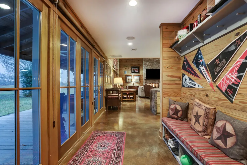 1585 Round Top Rd Round Top, TX 78954