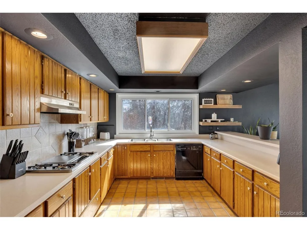 9805 Deerfield Road Franktown, CO 80116