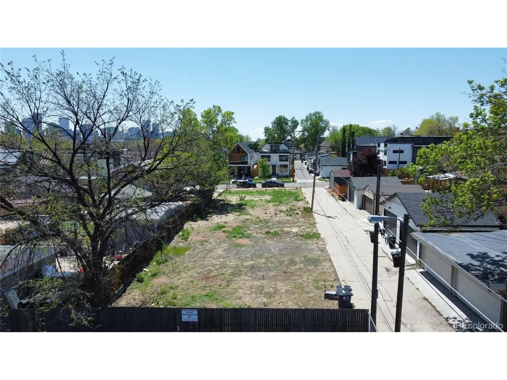 1735 W 37th Avenue Denver, CO 80211