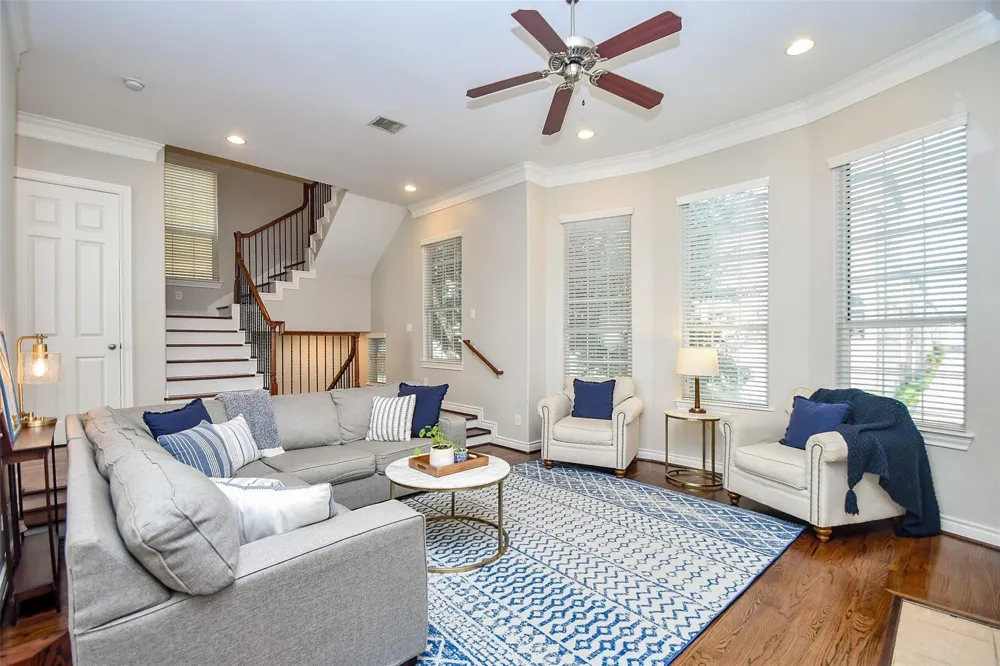 2614 Maxroy Street Houston, TX 77007
