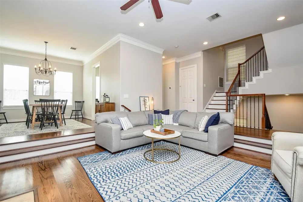 2614 Maxroy Street Houston, TX 77007