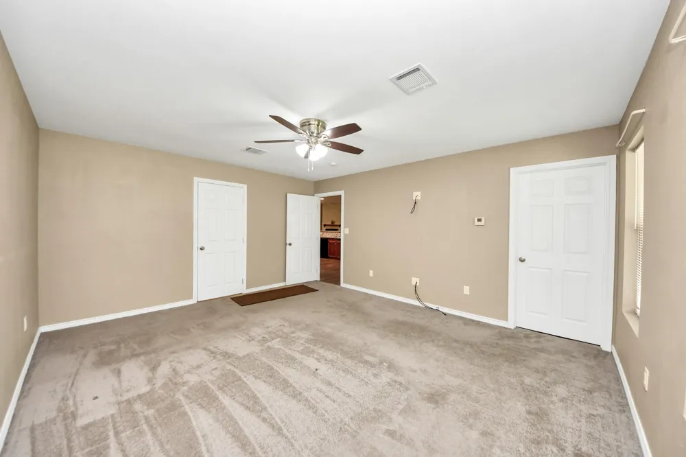 197 County Road 348 Cleveland, TX 77327