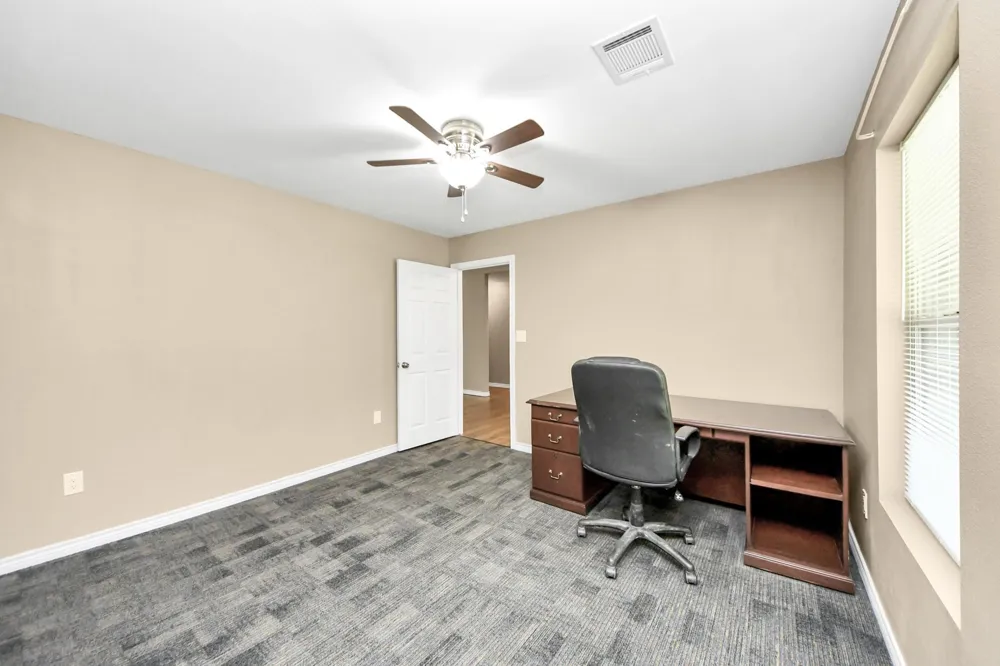 197 County Road 348 Cleveland, TX 77327