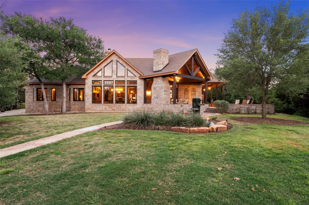240 Lost Creek China Spring, TX 76633