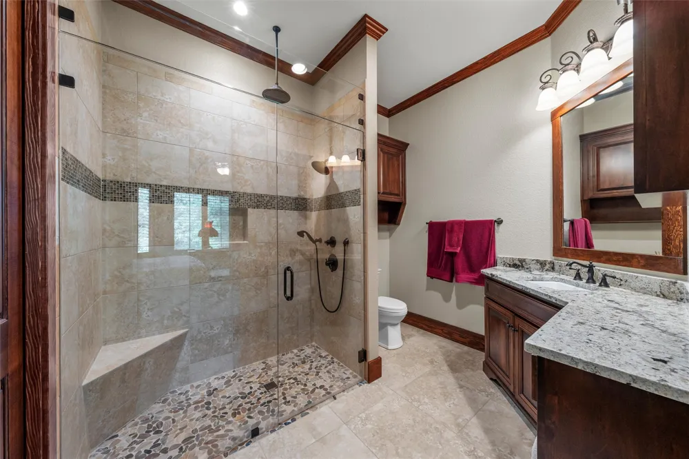 240 Lost Creek China Spring, TX 76633