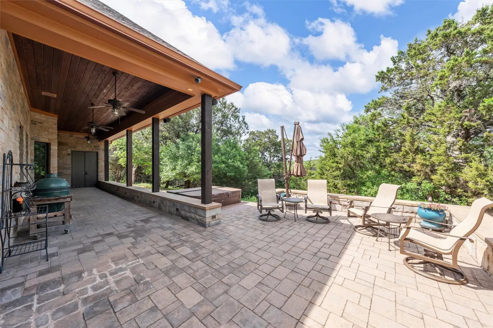 240 Lost Creek China Spring, TX 76633
