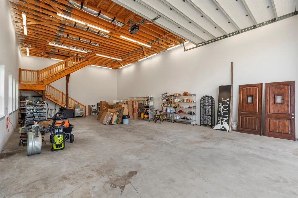 240 Lost Creek China Spring, TX 76633