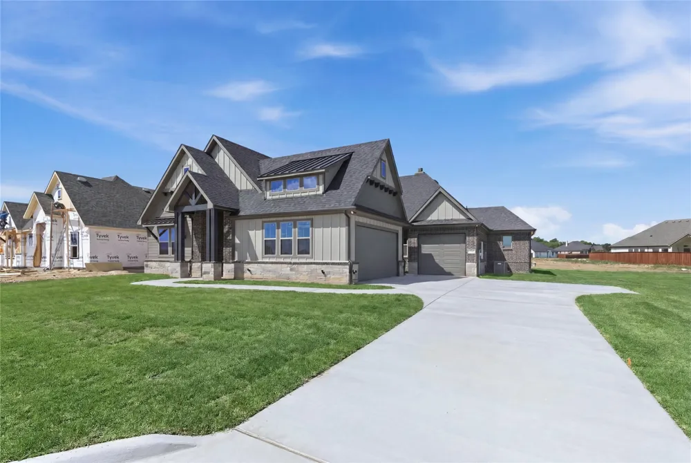 199 Springfield Street New Fairview, TX 76078