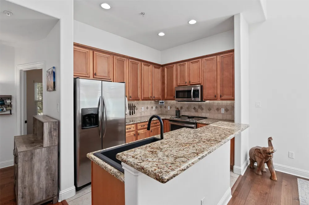 5609 Lindell Avenue #3 Dallas, TX 75206