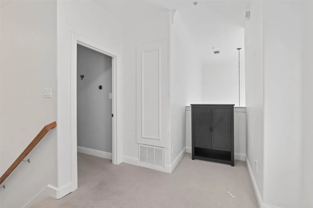 5609 Lindell Avenue #3 Dallas, TX 75206