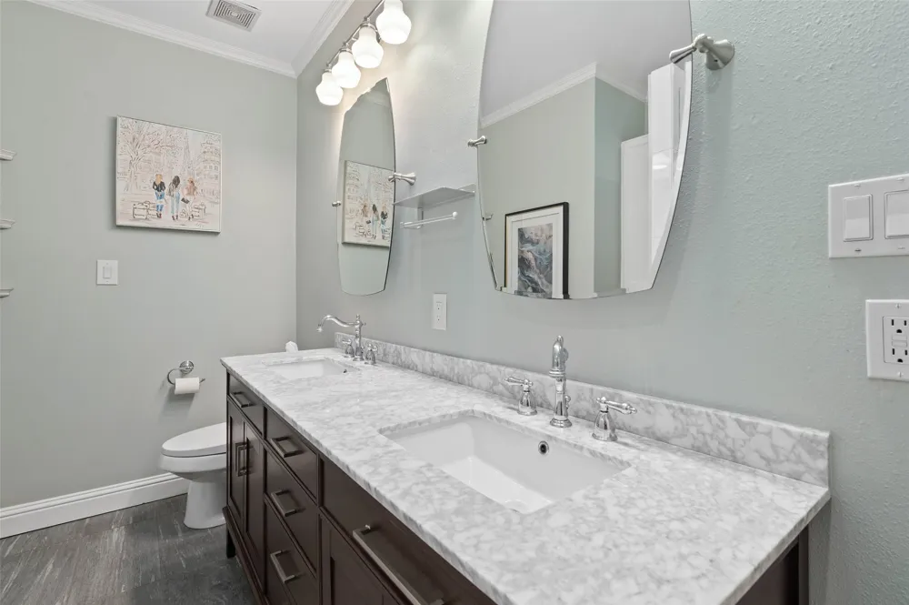 5609 Lindell Avenue #3 Dallas, TX 75206