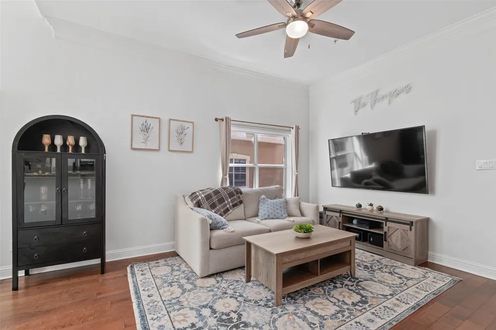 5609 Lindell Avenue #3 Dallas, TX 75206