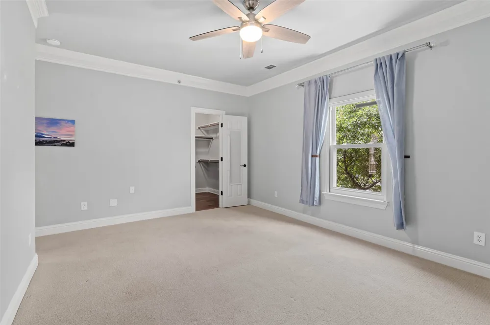 5609 Lindell Avenue #3 Dallas, TX 75206