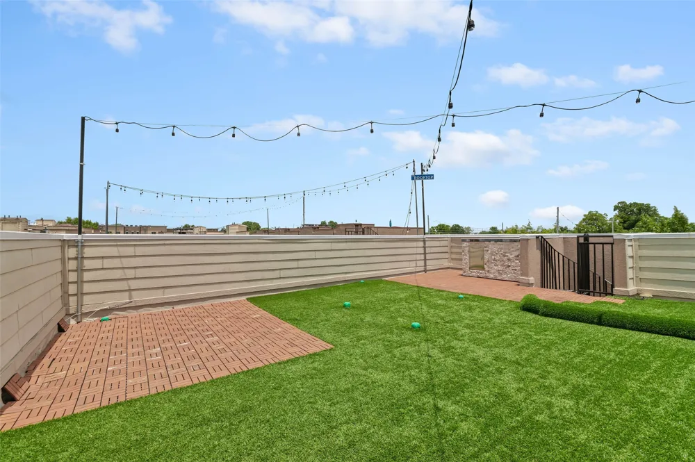 5609 Lindell Avenue #3 Dallas, TX 75206