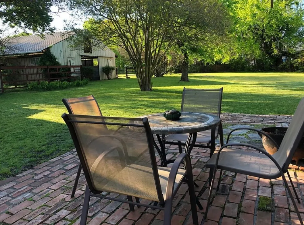 1001 S Locust Street Clarksville, TX 75426