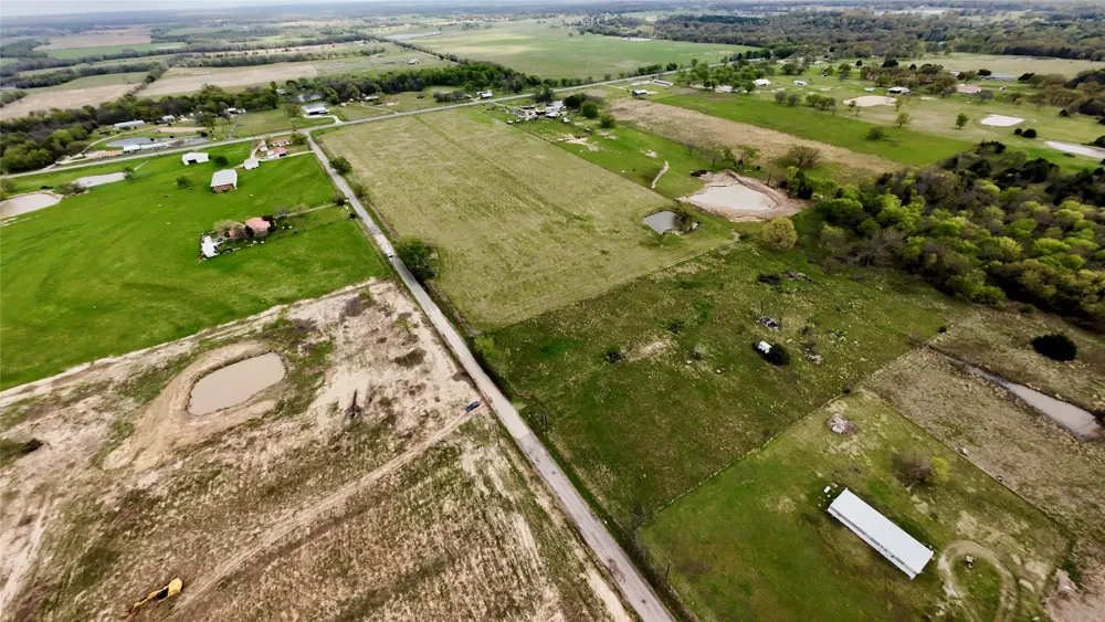 395 RS County Road 1320 Emory, TX 75440
