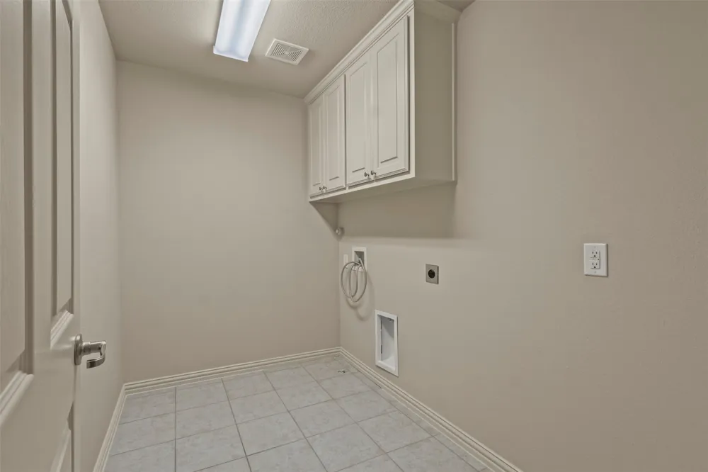 2388 Greymoore Drive Frisco, TX 75034