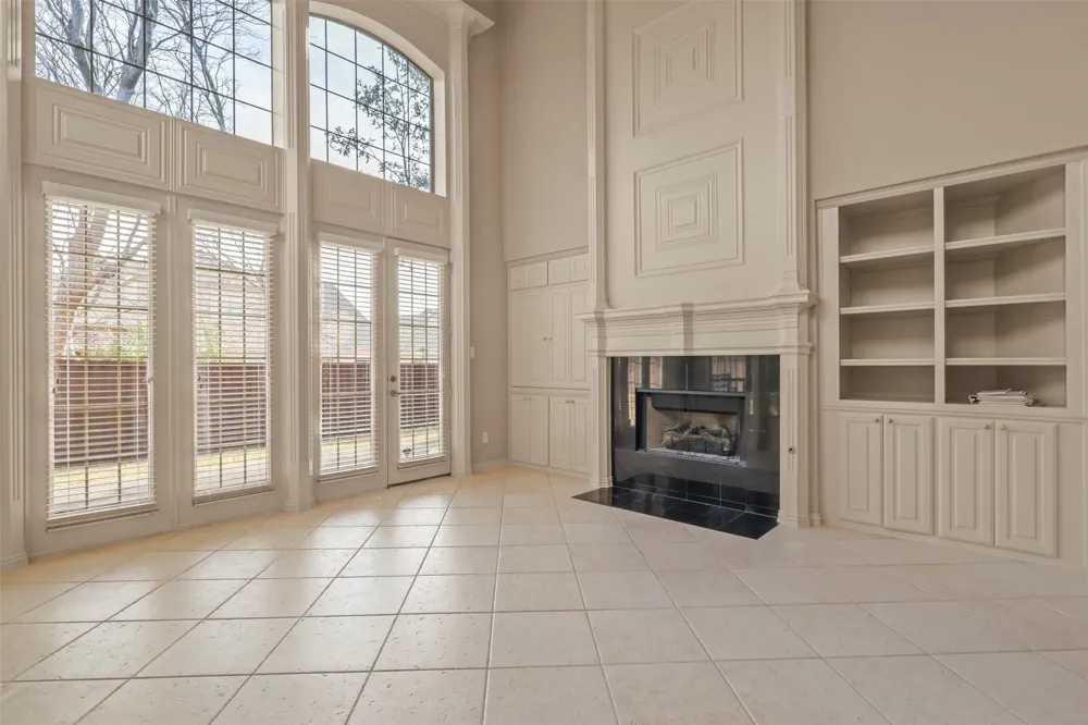 2388 Greymoore Drive Frisco, TX 75034
