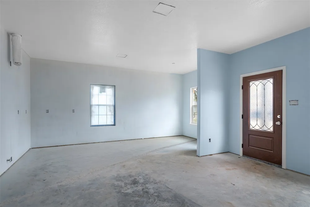 211 Lopez Street Bellmead, TX 76705
