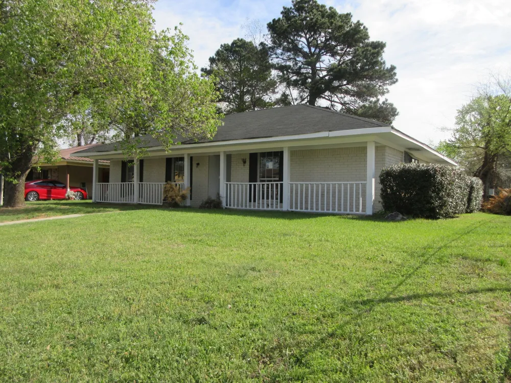 7215 Marseille Drive Shreveport, LA 71108
