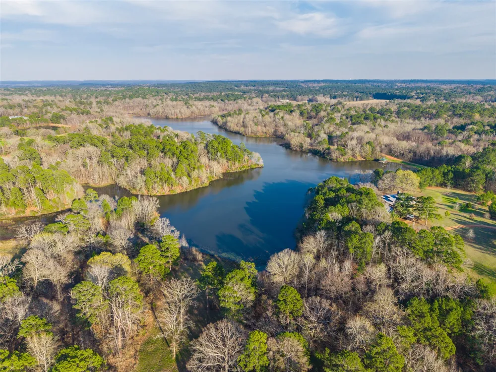1002 Private Road 7892 Mineola, TX 75773
