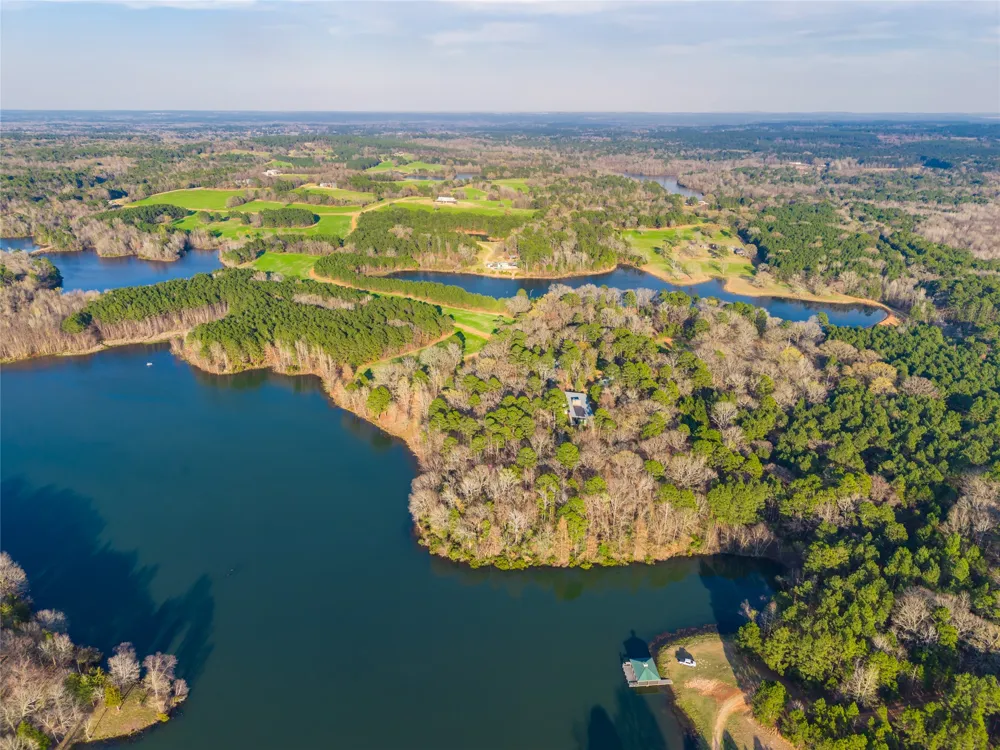 1002 Private Road 7892 Mineola, TX 75773