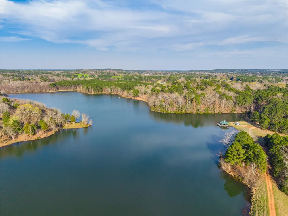 1002 Private Road 7892 Mineola, TX 75773
